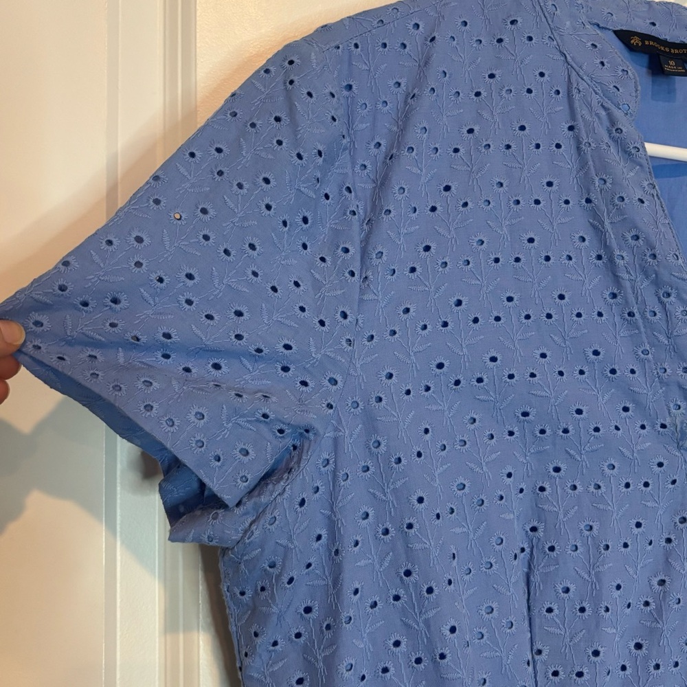 Brooks Brothers Blue Eyelet Button-Front Belted Dress - Picture 3 of 11